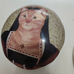 Lady Catherine Weston trinket dish for your dressing table finery,. Cat insured.